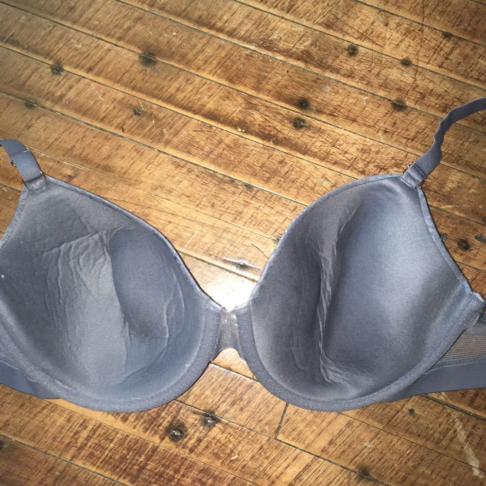 Lively palm leaf shimmery gray 36DD full coverage bra - Picture 2 of 3